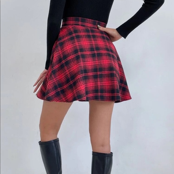 Plaid Button Down Mini Skirt - Picture 2 of 12